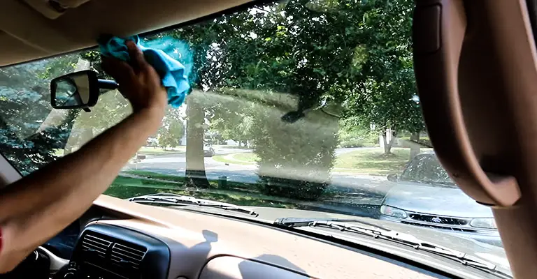 Best Way to Clean Inside of The Windshield