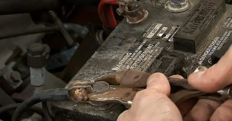 How to Prevent Corrosion on a Car Battery