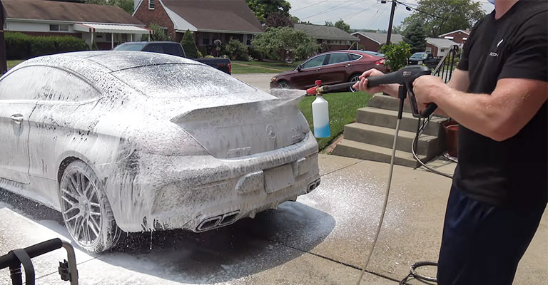 How Much Should You Tip the Car Detailers