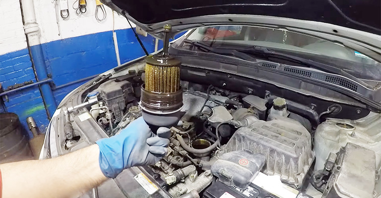 What Happens If You Change the Oil Filter But Not the Oil